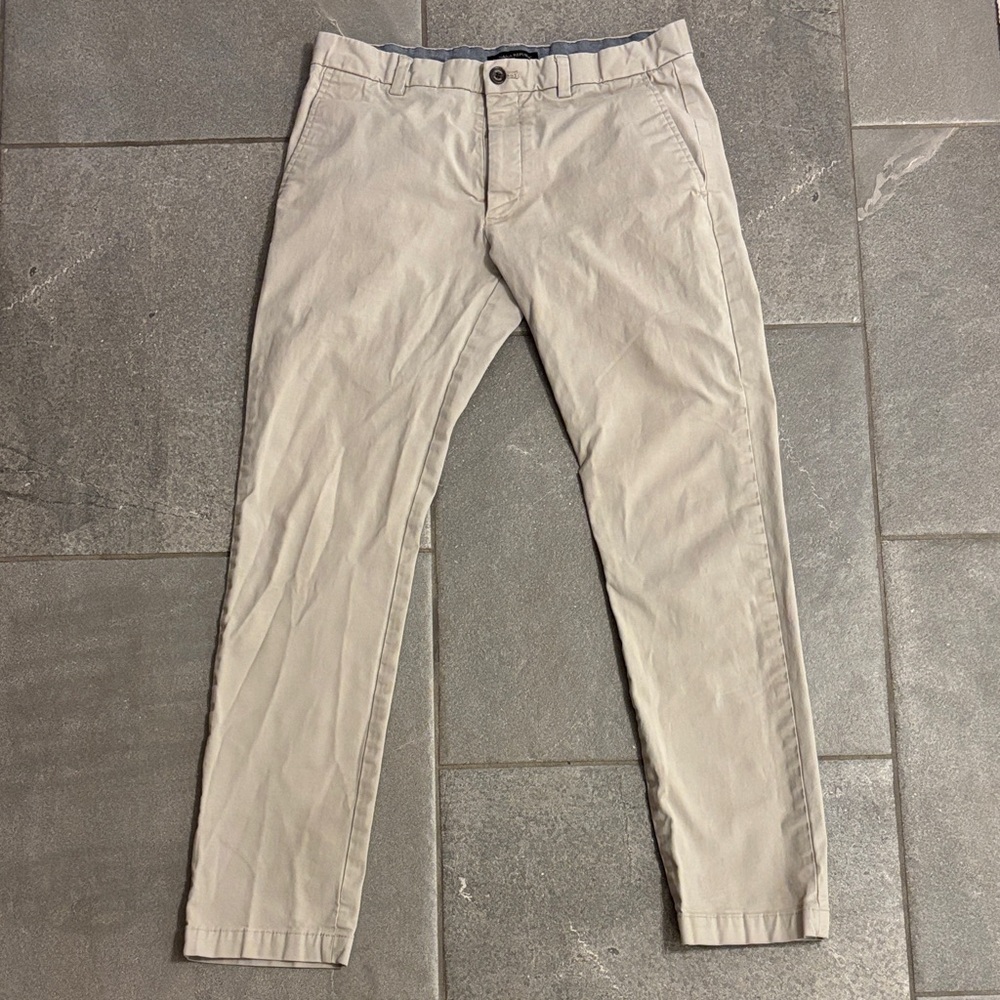Banana Republic Men's Light Khaki Pants